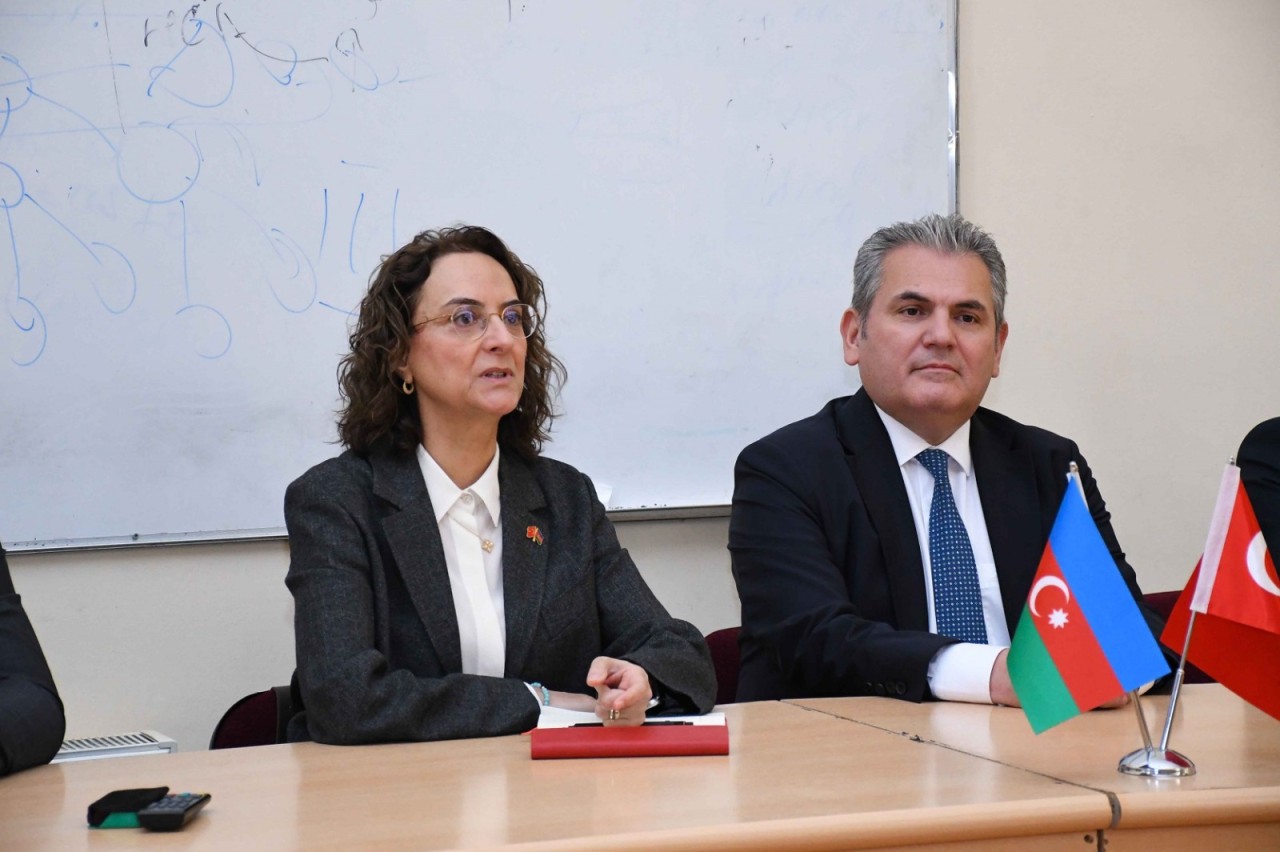 Türkiyənin Azərbaycandakı səfirliyinin təhsil müşaviri ADAU-da olub - FOTOLAR